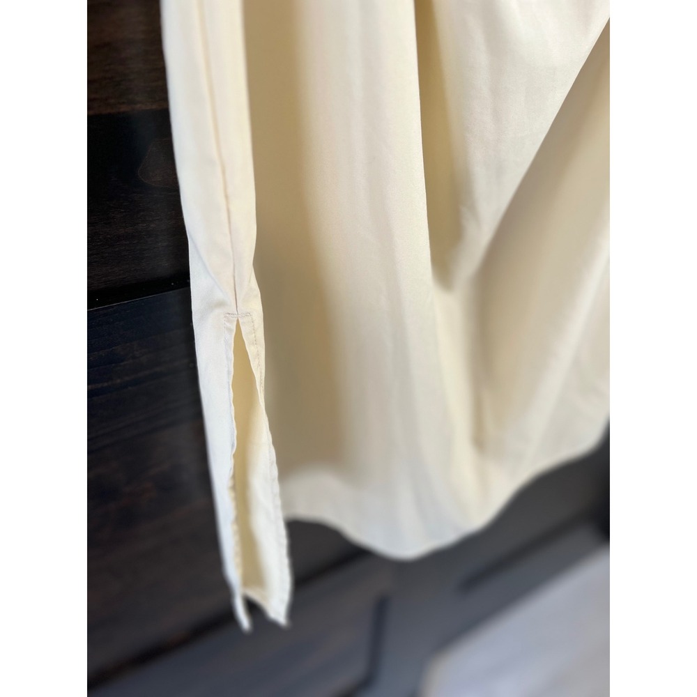 Uniqlo AIRism Half Slip Beige Nude Skirt Liner 291-464793 L Womens Undergarment - Picture 2 of 3
